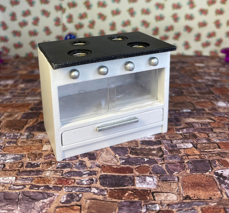 Miniature Dollhouse Decor Replica White Kitchen L Shape Doors Open ...