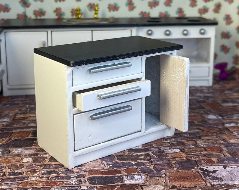 Miniature Dollhouse Decor Replica White Kitchen L Shape Doors Open ...