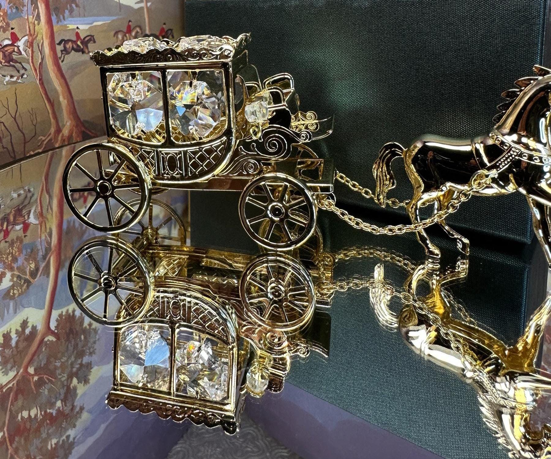 クリスタル馬車 Crystals Horse Drawn Carriage クリスタル馬車