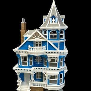 1: 6 Miniatur Replik Turmhaus von San Francisco Goldrausch 19th Century Gold Rush Bay Design und Konstruktion Klapppuppenhaus Kunst Geschenk