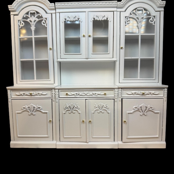 Limited Edition 1:12 Scale White Kitchen Cabinets (3-Piece Set)