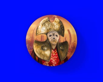 Doctor Who Pin Badge | Seal of Rassilon | Whovian Gift for Him Her Son, Gallifrey Time Lord Dr Fan Gift | Button 38mm Birthday, Christmas