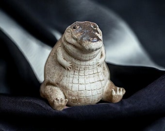 Cute Chubby Alligator Tea Pet | Tea Serving Tray Pet Crocodile Figurine | Animal Sculpture Ornament For Table Desktop Tea Pet Decor |