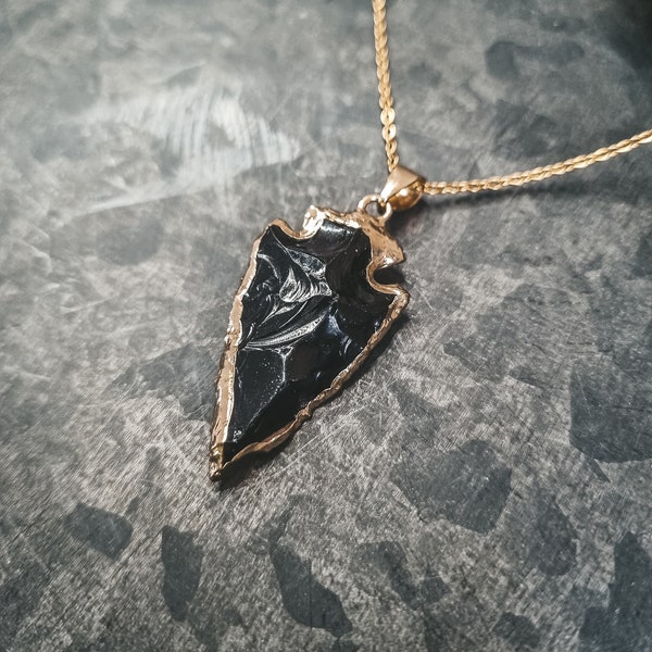 Schwarzer Obsidian Spitze mit langlebiger Kette | Obsidianspitze Anhänger Gold | Witchy Boho Goa Tribal