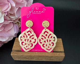 Sand colored resin ornament earrings, baroque, rhombus, statement earrings, must have,
