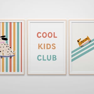 Impresiones geniales para niños, arte digital para la habitación de los niños, pósteres para la habitación de los niños pequeños, patinetas imprimibles para la habitación de los niños, decoración de pared de perros patinadores para la habitación de los niños