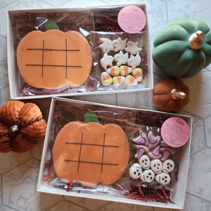 Halloween Tic Tac Toe 5in Cookie Cutter Set - Fall Holiday Tic Tac Toe Cookie Cutter Set - Tic Tac Toe Cookie Cutter Set - Pumpkin Cookie