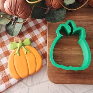 Pumpkin Bow Cookie Cutter - Halloween Cookie Cutter - Fondant Cutter - Clay Cutter