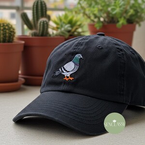 Bonnet brodé pigeon, casquette de baseball pigeon rigolo, chapeau papa oiseau de la ville, cadeau amateur d'oiseaux, casquette pigeon brodé, esthétique nature urbaine