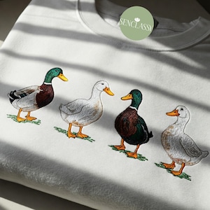 Embroidered Duck Mom Shirt, Minimalist Duck Mallard Sweatshirt, Gift for Farmer, Cute Farm Animal Shirt, Duck Lover Crewneck, Cottagecore