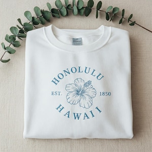 Embroidered Hawaii Crewneck Sweatshirt, Embroidered Aloha Sweatshirt, Tropical Beachy Crewneck, Embroidered Hibiscus, Embroidered Honolulu