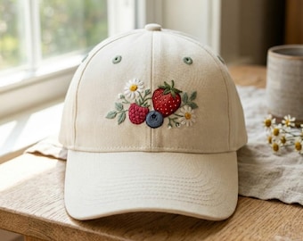Gorra de béisbol bordada con fresas, gorra estilo cottagecore floral, gorra linda de papá con bayas, gorra estética de verano,