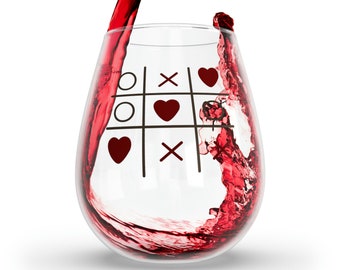 Tic Tac Love Wine Glass-Romantic-Romantic Glass-Cute Romantic Table Setting-Stemless Wine Glass-Valentine’s  Day-Valentine’s  Day Decor