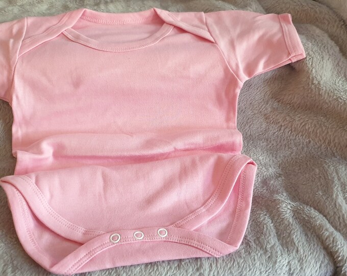 Pretty in Pink Cotton Onesie for Girls - Cute and Comfy Pink Cotton Baby Onesie - Sweet Dreams Pink Cotton Baby Onesie - Snug and Stylish