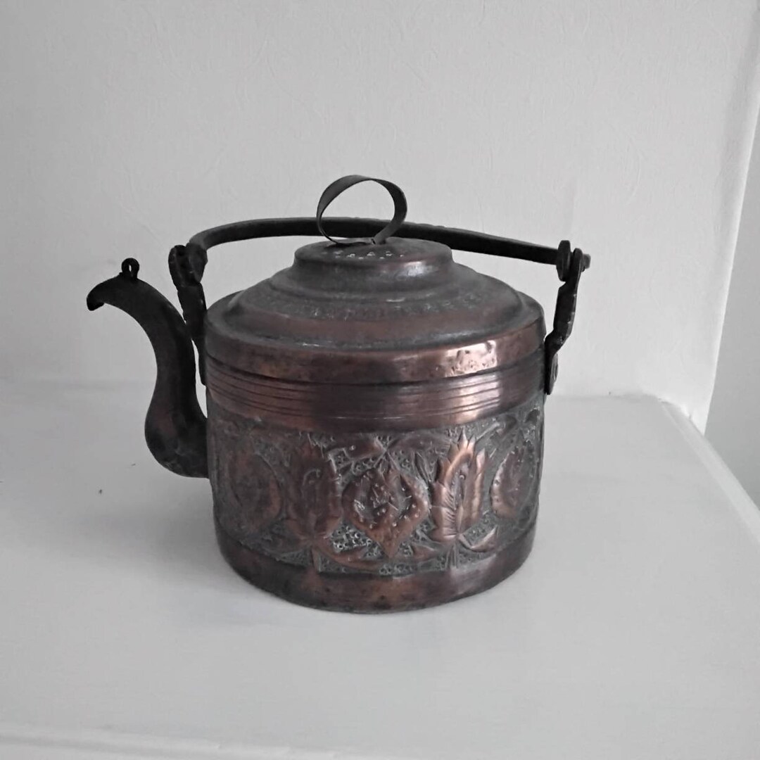 Copper Teapot/kettle,antique Copper Teapot,vintage Homeware ,copperware