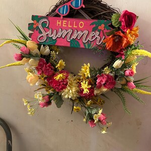 HELLO SUMMER