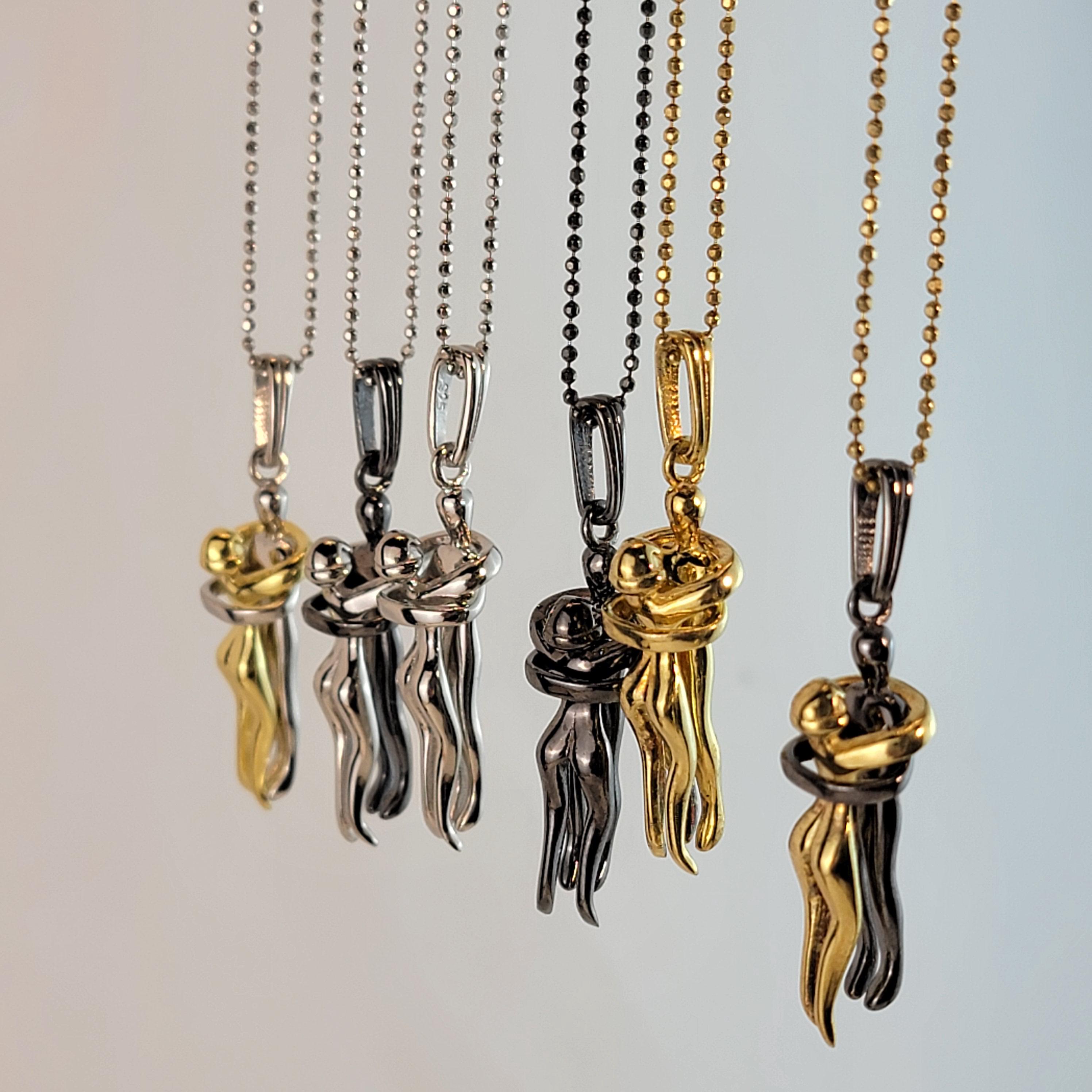 Pendentif Vintage Danseuse En Métal Argenté - Occasion - Bijou Rétro