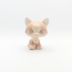 LPS Custom Blush Kitty| Lps, Littlest Pet Shop, jadecustomsshop, Lps Custom, Custom, OOAK, Pink, Blush, Handmade, Figurine, Cat, Kitty, Doll