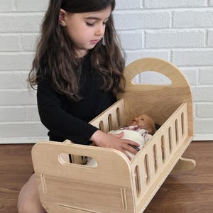 Doll cradle
