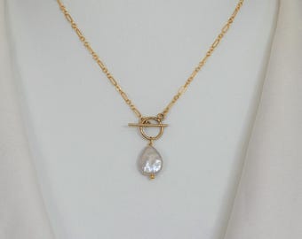 14k Gold Toggle Pearl Necklace: Minimalist Layering Jewelry