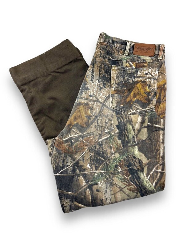 Mens wrangler hotsell camo jeans