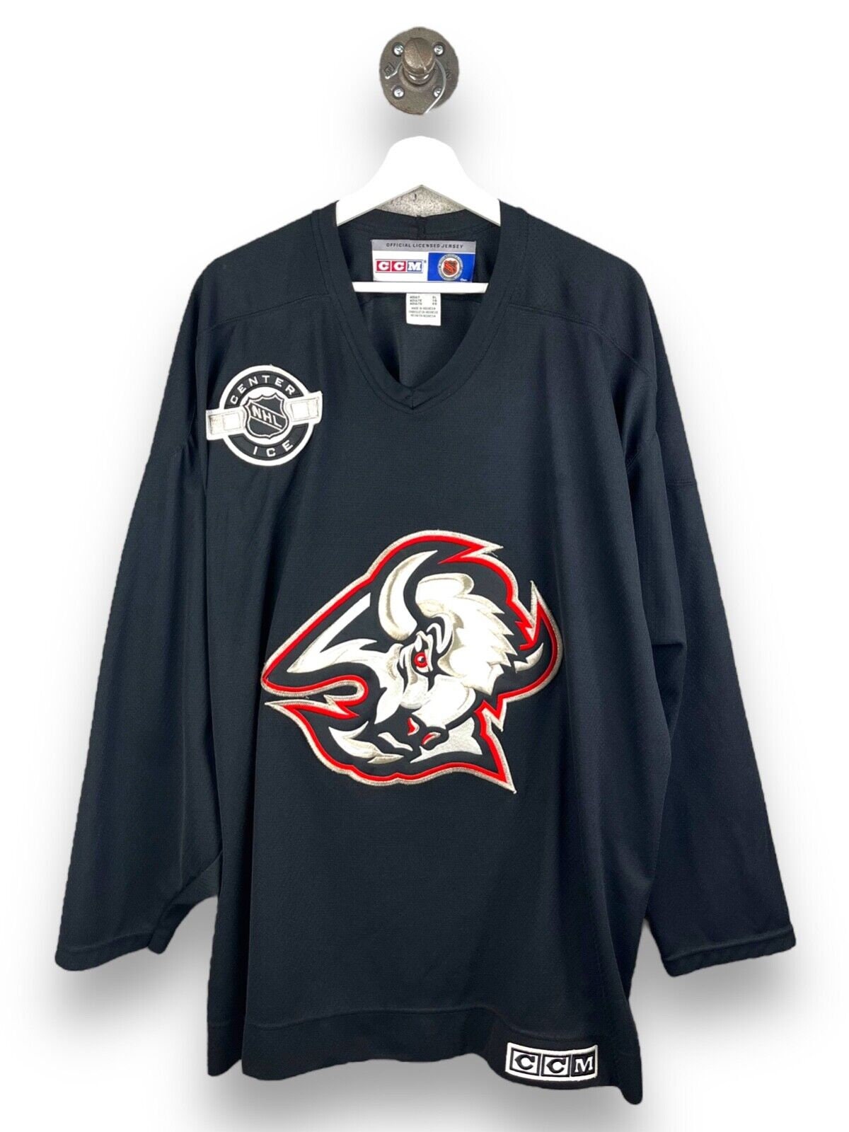 Buffalo Sabres NHL CCM Black Red Center Ice Practice Goat Head Jersey Sewn  XL