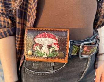 Handmade Leather Mushroom Foraging Bag ,100% Cotton Mesh Net Bag, Bushcraft Belt Pouch