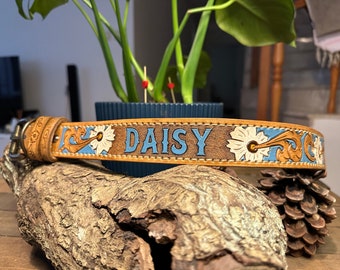 Personalized Hand Tooled Full Grain Leather Western Dog Collar, Custom Floral Leather Collar With Pet Name, Western Floral Design Dog Collar