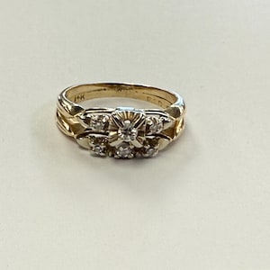 14K 3.70g Yellow Gold Wedding Band Set - Size 5