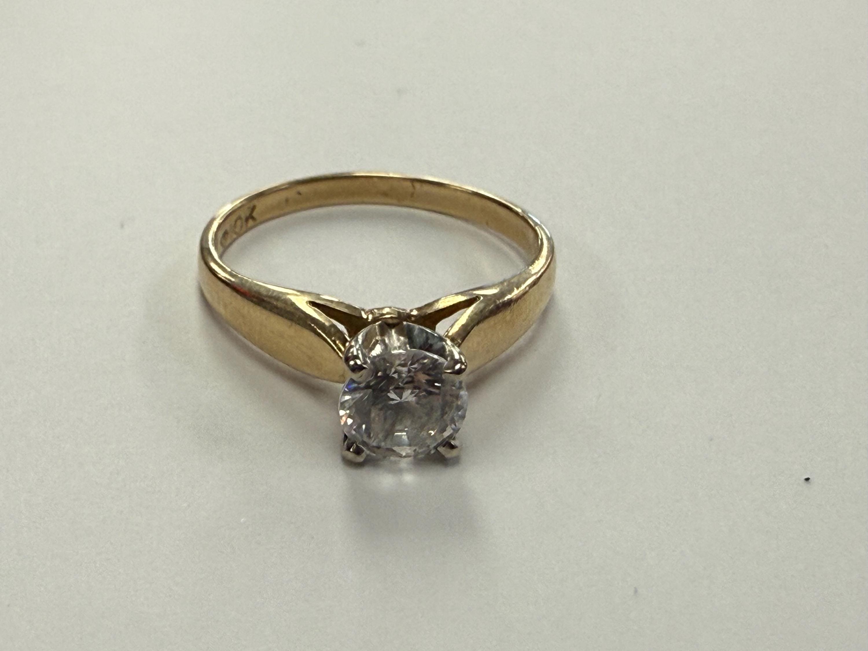 10K CZリング 10k Solid Gold Yellow Gold CZ Ring (FC 103) – Fran & Co