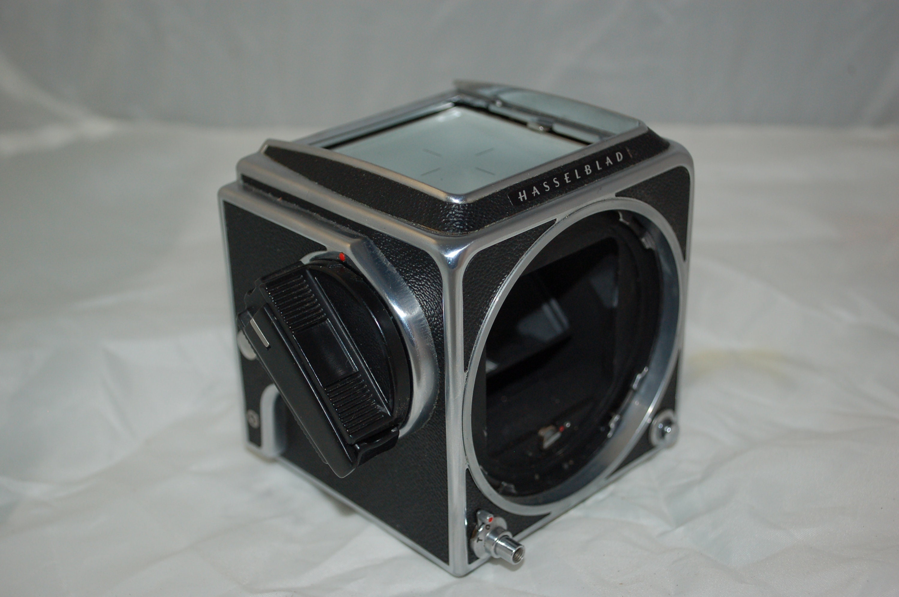 Hasselblad Camera 1980s Hasselblad 500 CM With Carl Zeiss Sonnar T