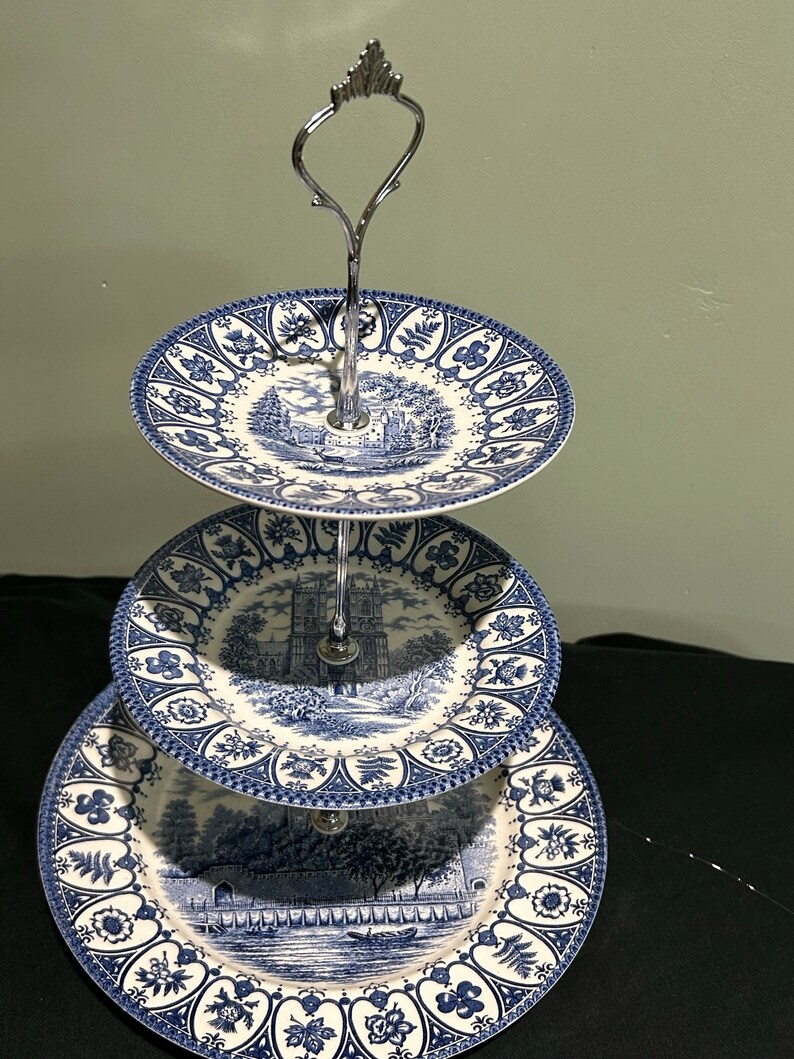 1977 Silver Jubilee Plate Cake Stand 3 Tier Etsy