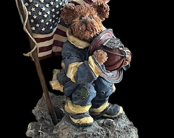 Boyds Bears Firefighter Commemorative Edition in Honor of Our Heroes of 9/11