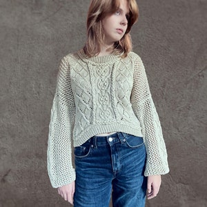 Cotton Cable Knit Woman’s Blouse, Beige Summer Sweater, Loose Fit Aran Woman’s Pull, Chunky Knit Crewneck Jumper, Unique Designer Crop Top