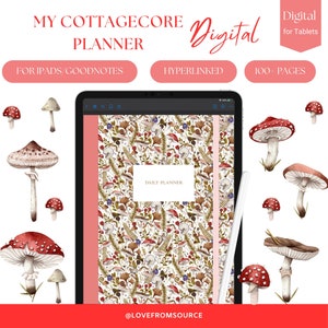 Puede incluir: Un planificador digital con un tema de cottagecore. La portada presenta un fondo blanco con un patrón repetitivo de hongos, bayas y hojas. El planificador está diseñado para usarse con iPads y GoodNotes e incluye páginas con hipervínculos. El texto "DAILY PLANNER" es visible en la portada.