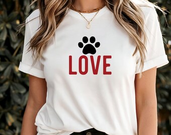 Love Paw Print T-Shirt for Dog Lovers, Cute Pet Owner Tee, Gift for Animal Enthusiasts, Stylish Casual Dog Mom Shirt, Unique Dog Lover Top