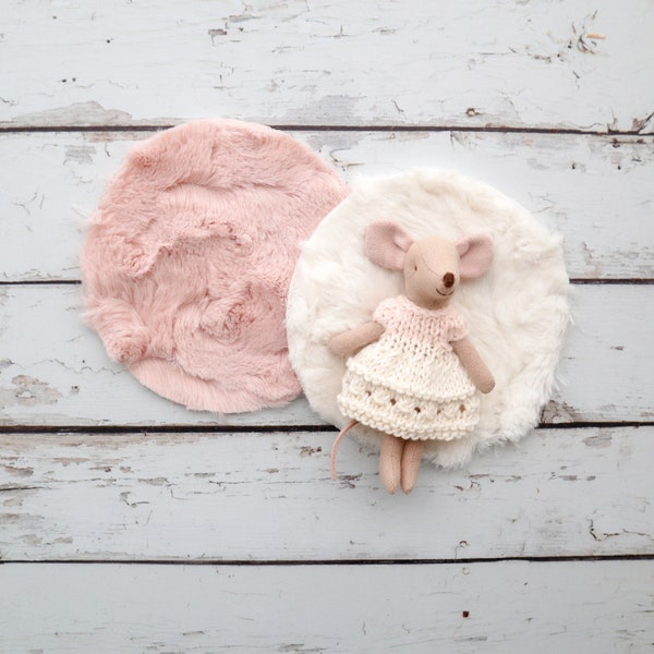 Miniature Round Rugs, Dollhouse Soft Throw Rugs, Furry Rugs For Maileg Mice