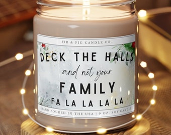 Dekorieren Sie die Halls und nicht Ihre Familie 100% umweltfreundliche 9 Unzen Sojakerze, lustige Weihnachtskerze, Weihnachtsdekor, lustige Kerze, Weihnachtskerzengeschenk