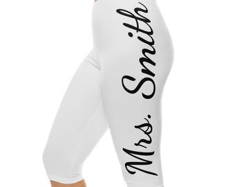 Gepersonaliseerde witte caprilegging | Custom Mrs. Workout-broek dames, huwelijkscadeau, jubileum