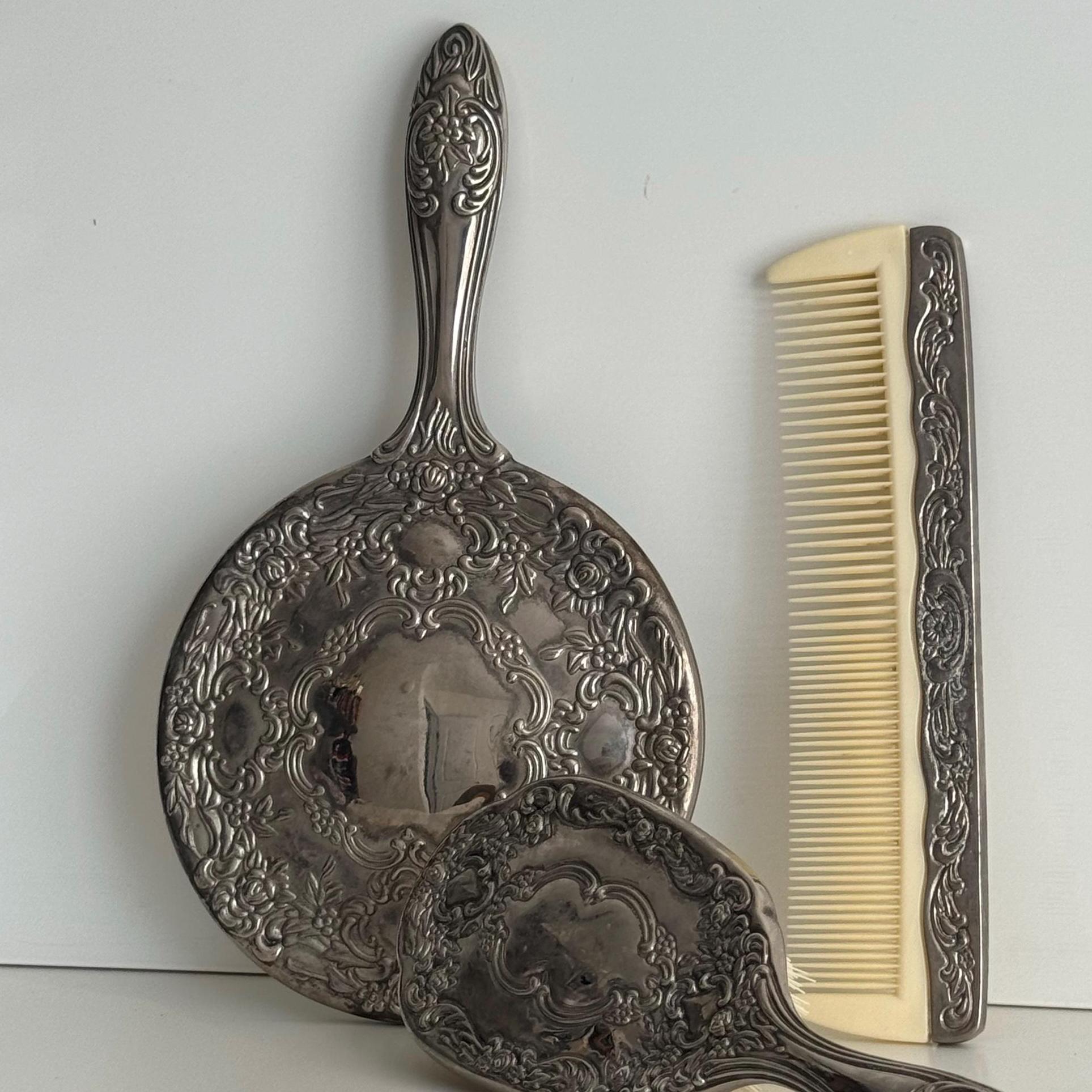Vintage Silver Vanity Set | Antique Mirror, Comb, and Brush  display picture 3
