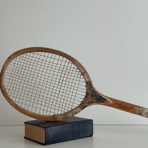 Vintage Wooden Tennis Racket: Antique Sports Decor, Wall Styling