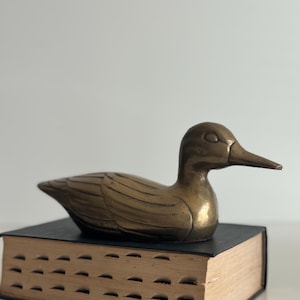 Vintage Brass Mallard Duck Figurine, Brass Duck Sitting, Shelf Decor, Antique Brass