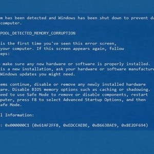 BSOD Blue Screen of Death Funny IT Shirt