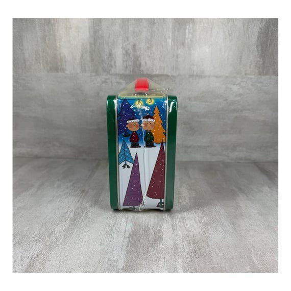 Hallmark A Charlie Brown Christmas Peanuts Tin Lunch Box Limited Edition QHM8819 View 2