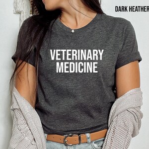 Diergeneeskunde, schattig shirt dierenarts, T-shirt dierenvriend, cadeau toekomst dierenarts, grappig shirt dierenarts, T-shirt dierenarts, schoolshirt dierenarts