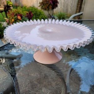 Fenton Pink/Silvercrest Milkglass Cake Stand 1950:s