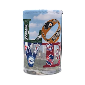 Philadelphia Sports Teams Stubby Can Cooler, Love Philadelphia Drink Sleeve, prezent dla fana sportu, akcesorium na imprezę, chłodziarka na dzień meczu