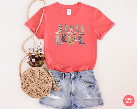 Cowgirl Boots Shirt, Country Concert Tee, Western Graphic Tee for Women, Cute Country Shirts, Cowgirl Shirt, retro Western Tshirt