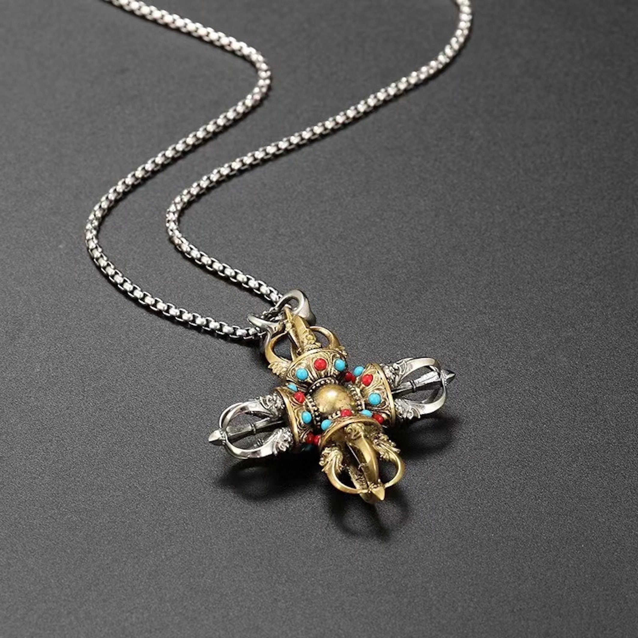 Pendentif Croix Argenté Avec Double Vajras - Bijou Tibétain Unisexe, Alliage - Neuf Sans Emballage