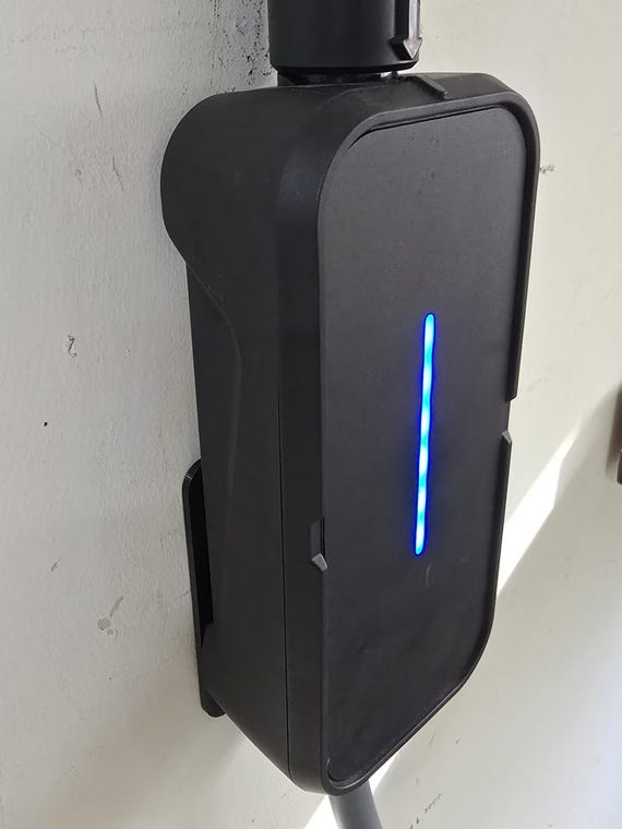 Wall Mount for BMW Flexible Fast Charger i4, i5, M50, M60, iX